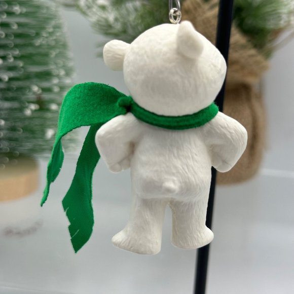 Hallmark Keepsake Ornament Great Grandson Polar Bear Scarf Winter Christmas 2014 - Picture 4 of 8